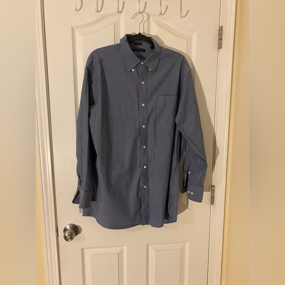 Tommy Hilfiger Men’s Button Down Shirt